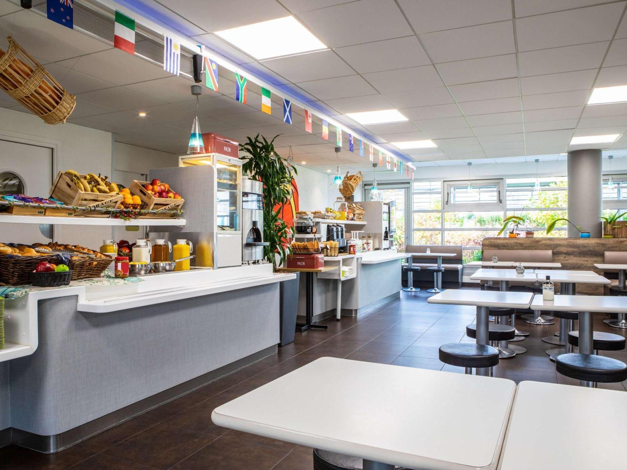 Ibis Budget Roissy Cdg Paris Nord 2 Exterior foto